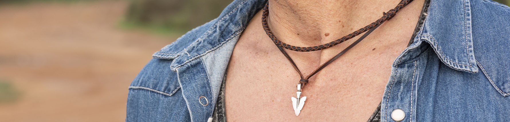 Collares